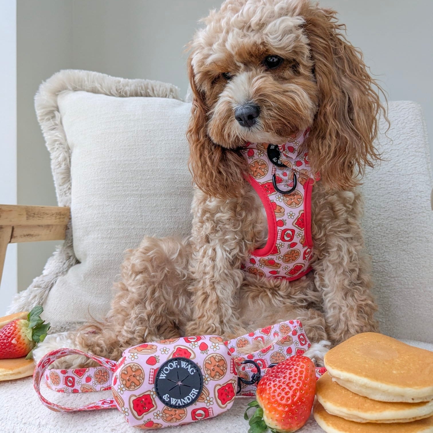 Strawberry Woofles Lead